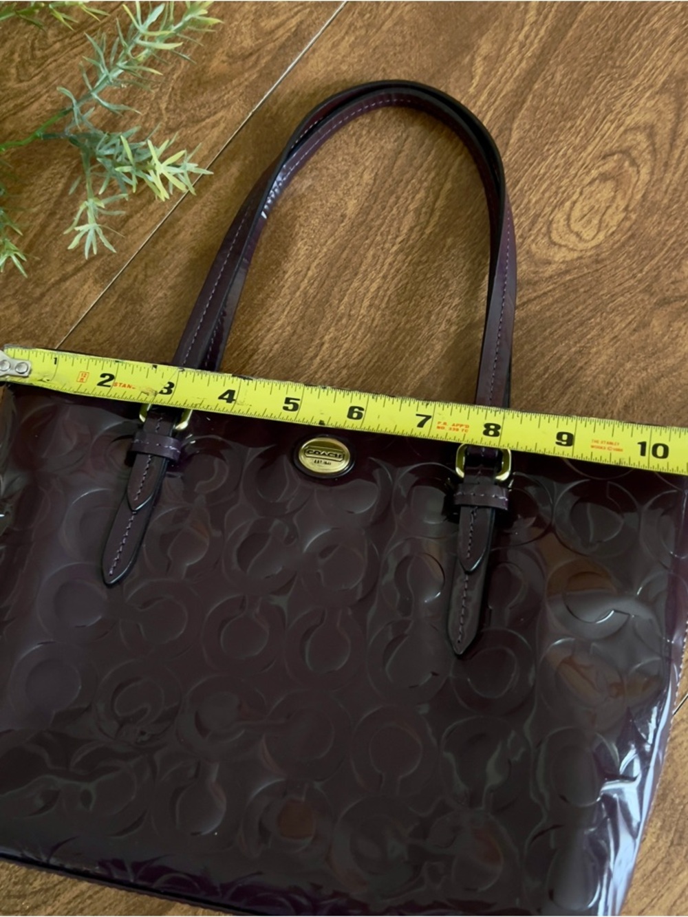 COACH Violet Peyton OP Art Embossed Patent Leather Brass Hardware Small tote Bag - Picture 12 of 13